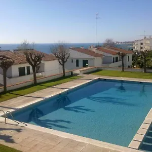 - Apartamento